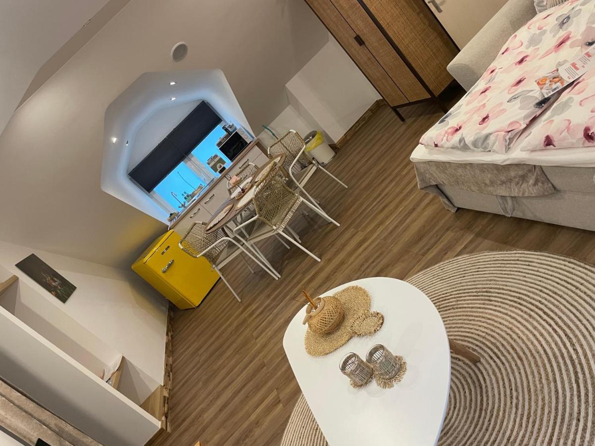 Hallo Maastricht B&B Fientje Экстерьер фото
